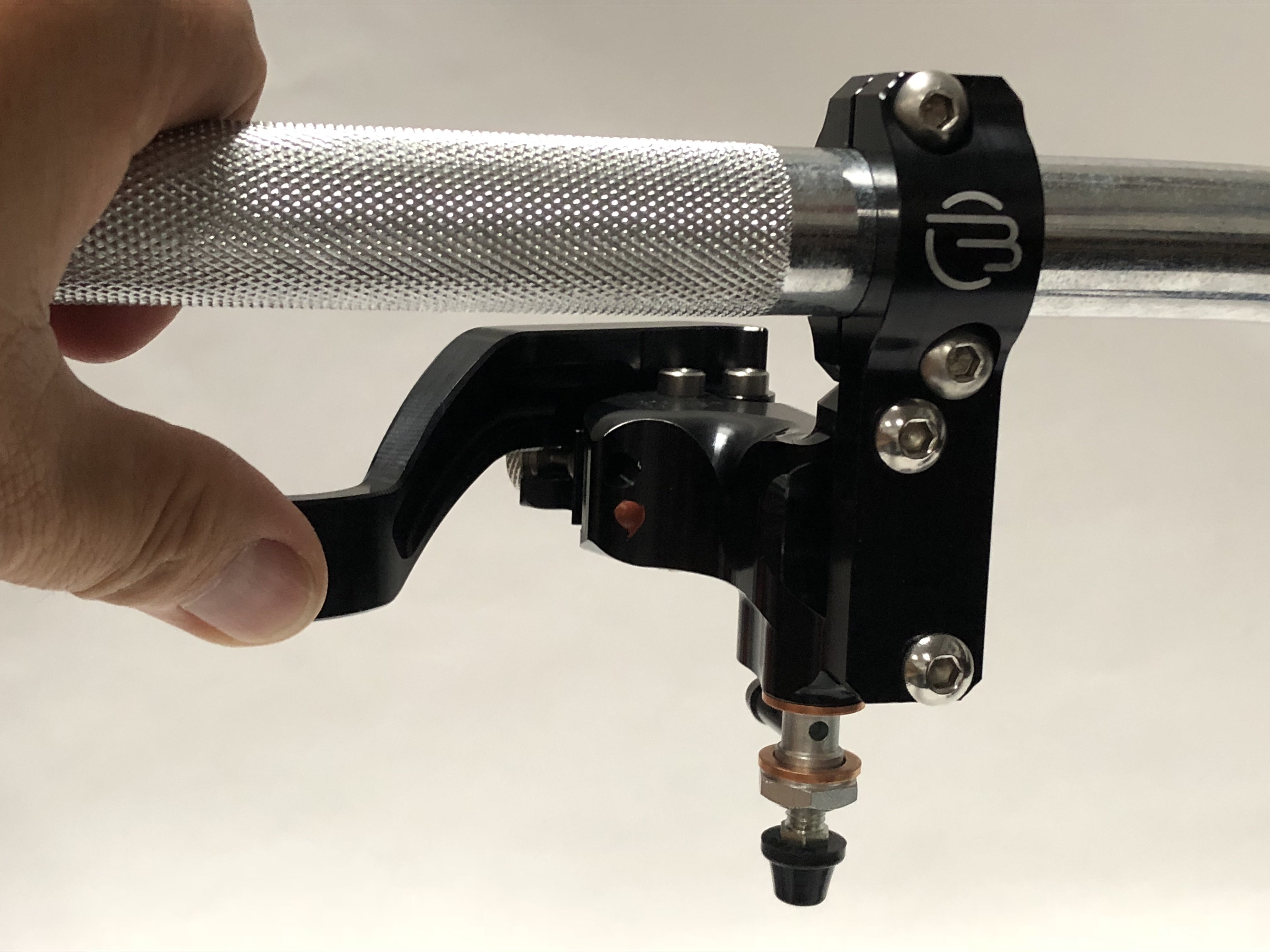 Utilizing the hotstart lever as a clutch lever KTM 2 Stroke